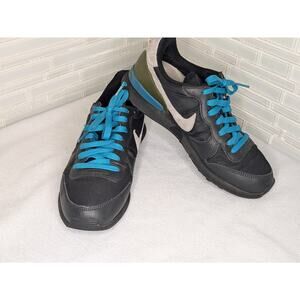 Nike Sneakers Internationalist Mid Black Gray Teal Womens Size 7.5 Shoes Running